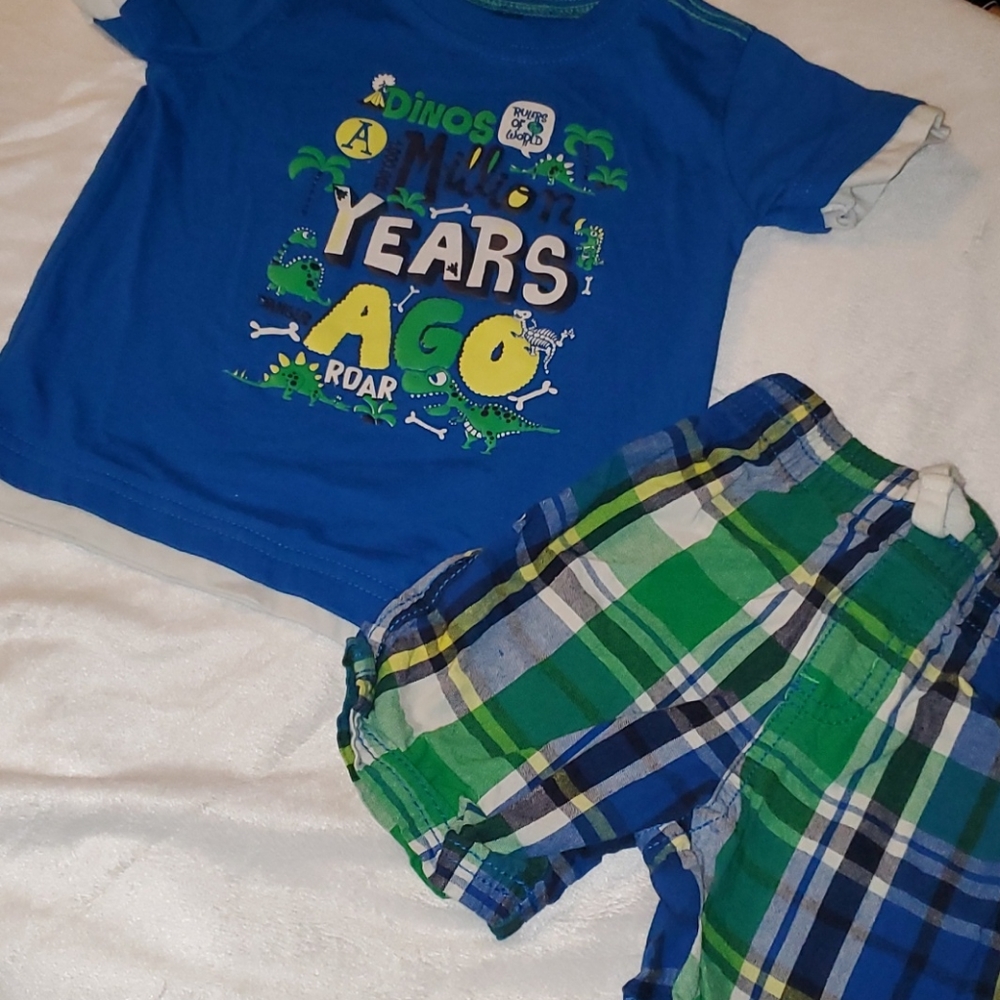 24m t shirt and shorts